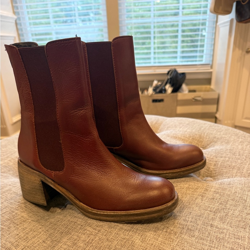 Free people Chelsea boot.  Brown leather.  Size 38.  Lightly worn.